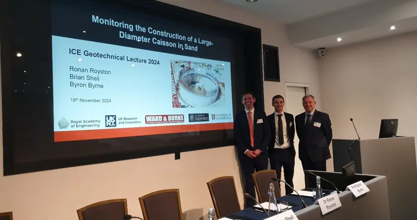 Photo reproduced with permission from Dr Andrew Ridley