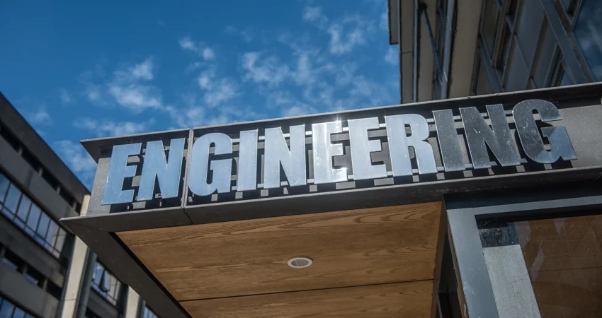 Sign saying Engineering outside Thom Building