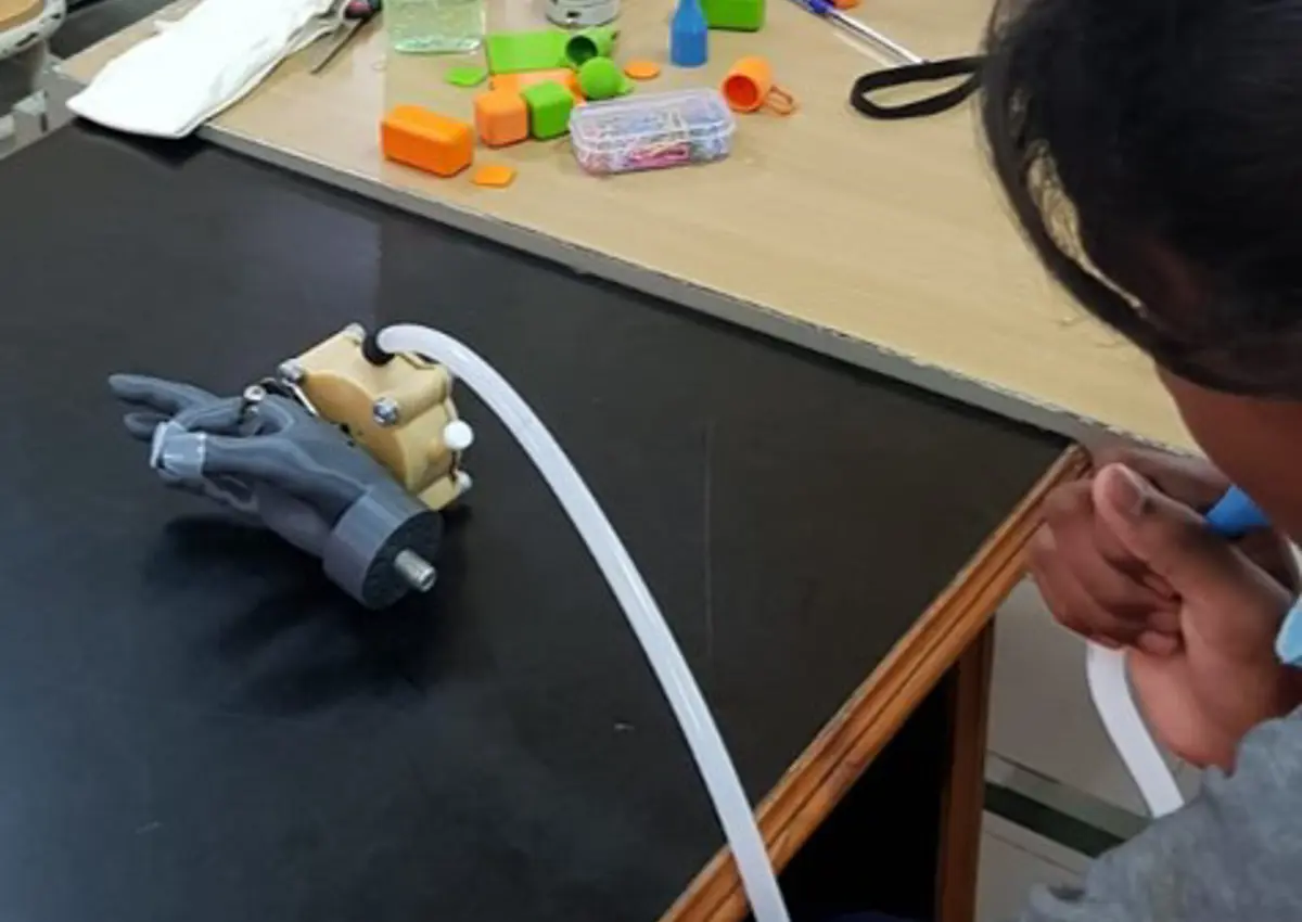Children learning to use the prosthetic limb