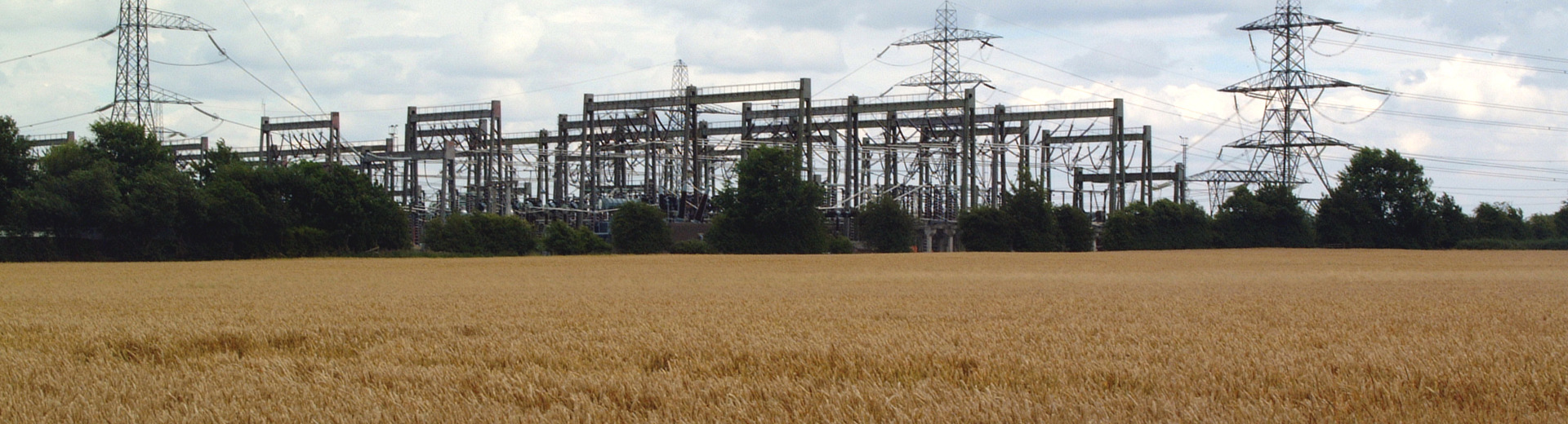 Electricity pylons and grid in the countryside