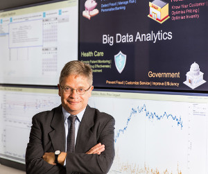 Professor Durrant Whyte at the Big Data Analytics event
