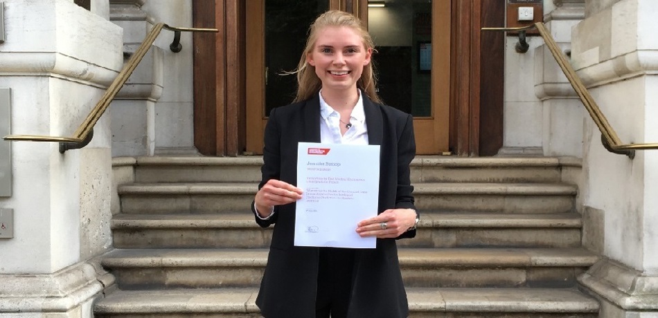 Jennifer Bishop with her  IMechE Vicon Award for Best Medical Engineering Undergraduate