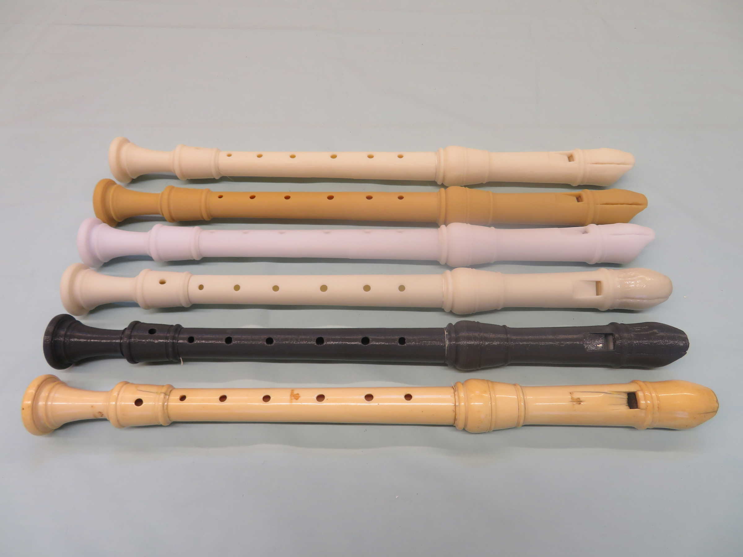 Five replicas of antique ivory recorders, using a range of materials and different 3D-printing methods