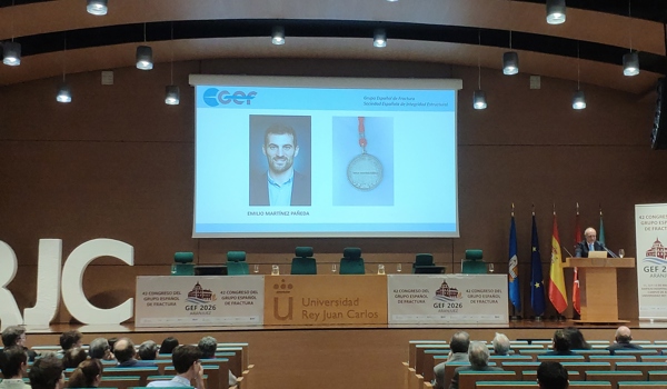 Prof Emilio Martínez-Pañeda's award ceremony