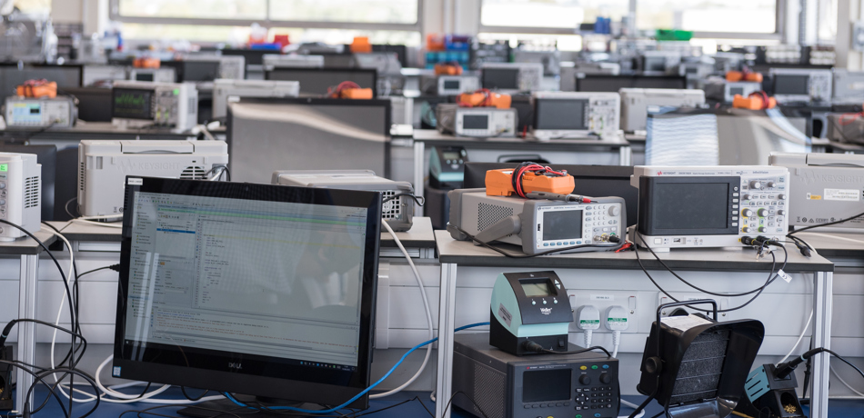 Laboratory with computers and electrical machines