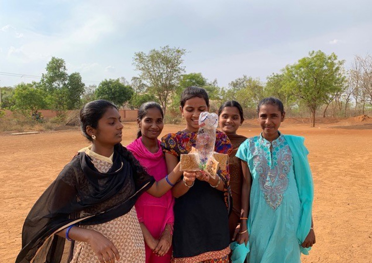 A group of female students in Karnataka, southern India, taking part in interactive workshops run by the Oxford branch of Engineers without Borders