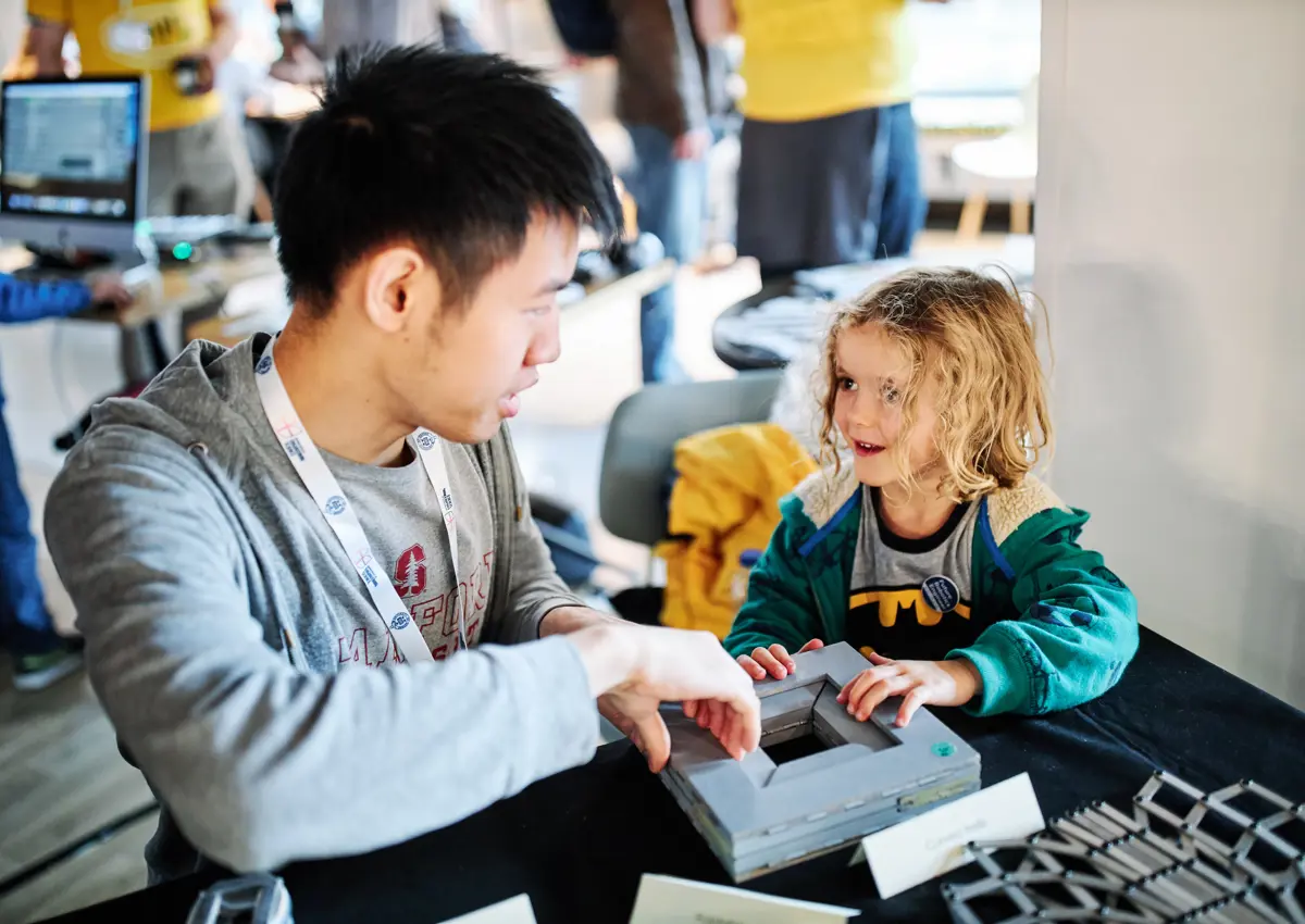 Kids learning about science with researchers