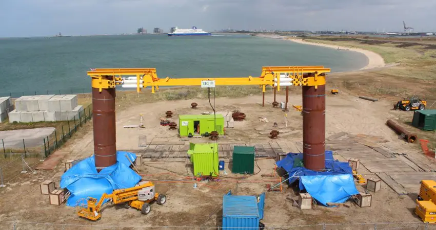 Field-testing validation of the bespoke new design methods, which was undertaken in two locations with characteristics similar to those found in the North Sea; clay conditions at Cowden UK; and sand conditions at Dunkirk, France