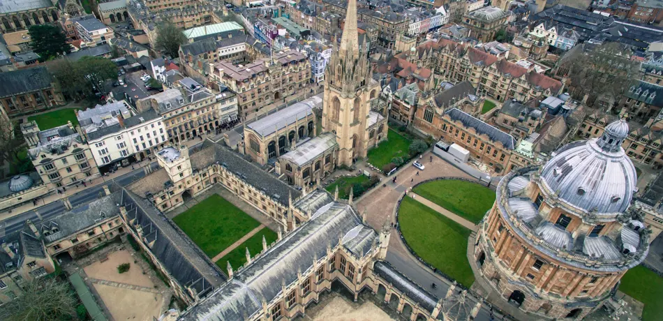 Aerial shot of Oxford buildings