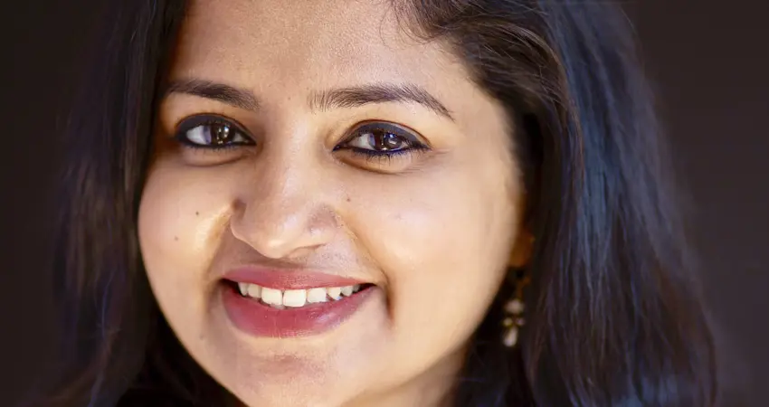 Dr Nikita Hari