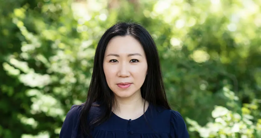 Tingting Zhu portrait