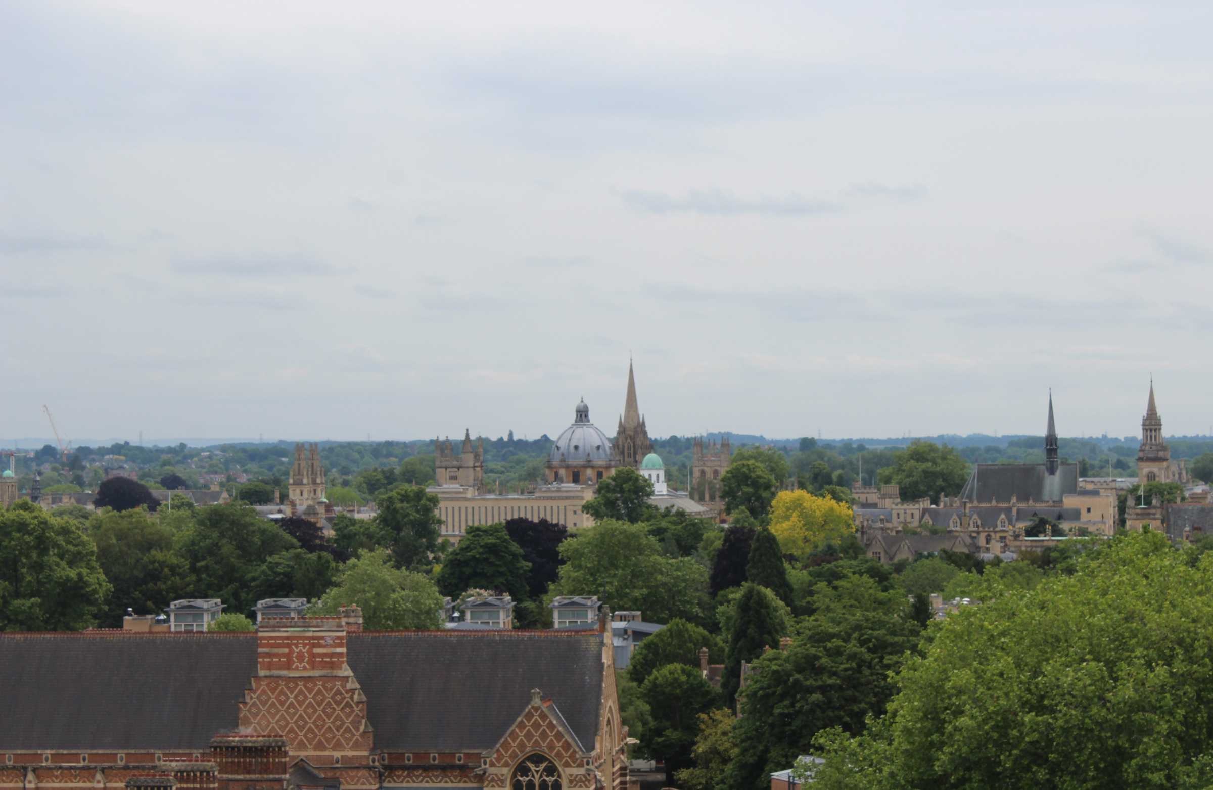 Oxford skyline on a grey day, view of Keble college and the Radcliffe Camera