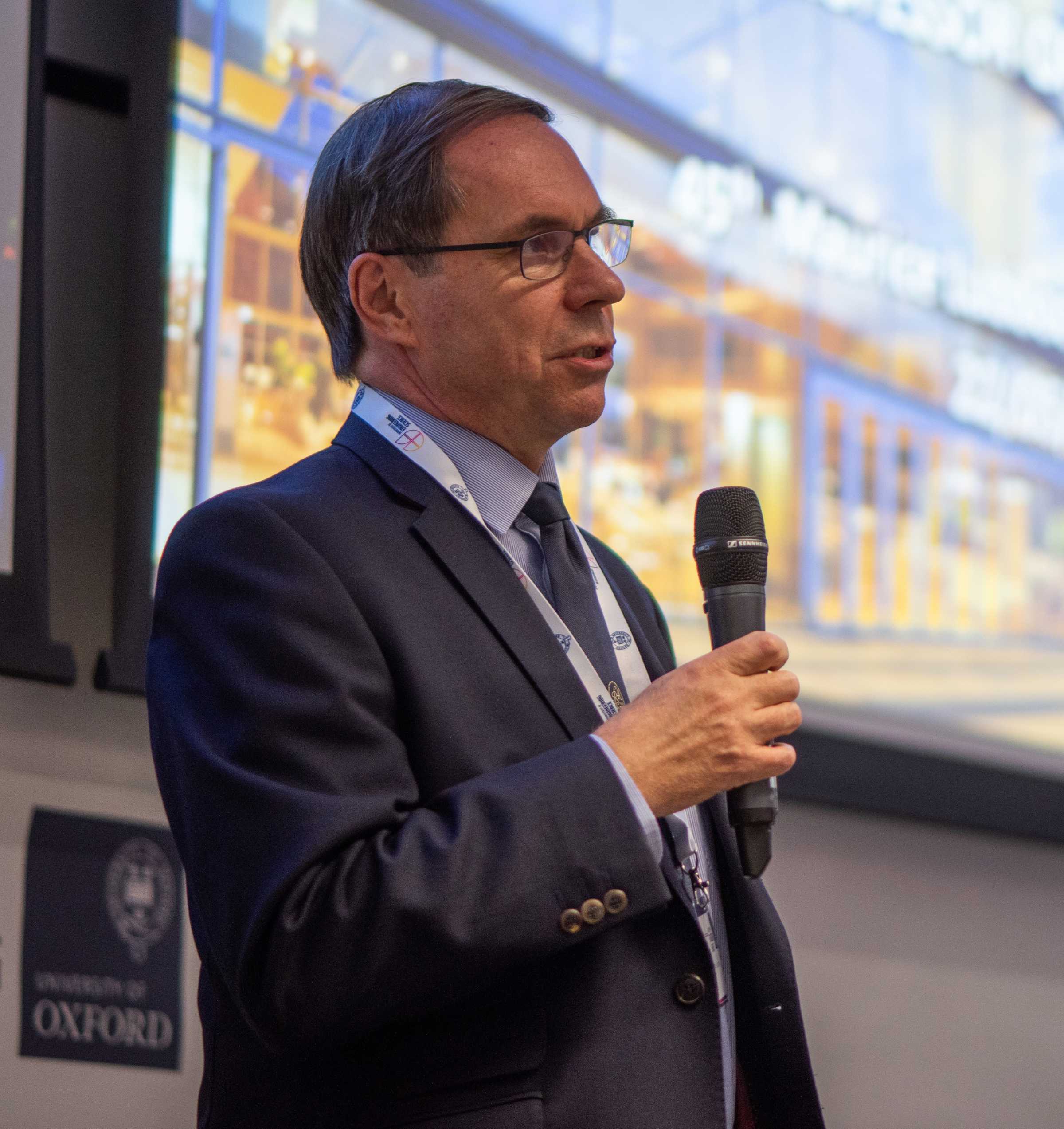 Professor Lionel Tarassenko presenting at an event