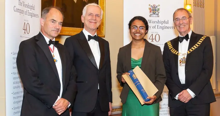 (left to right): Warren East - former CEO of Rolls-Royce presenting the award, Giles Keating - Chair of Tech4All Award sponsor, Gayatri, Raymond Joyce - Master of the Worshipful Company of Engineers (WCE), Award co-sponsor