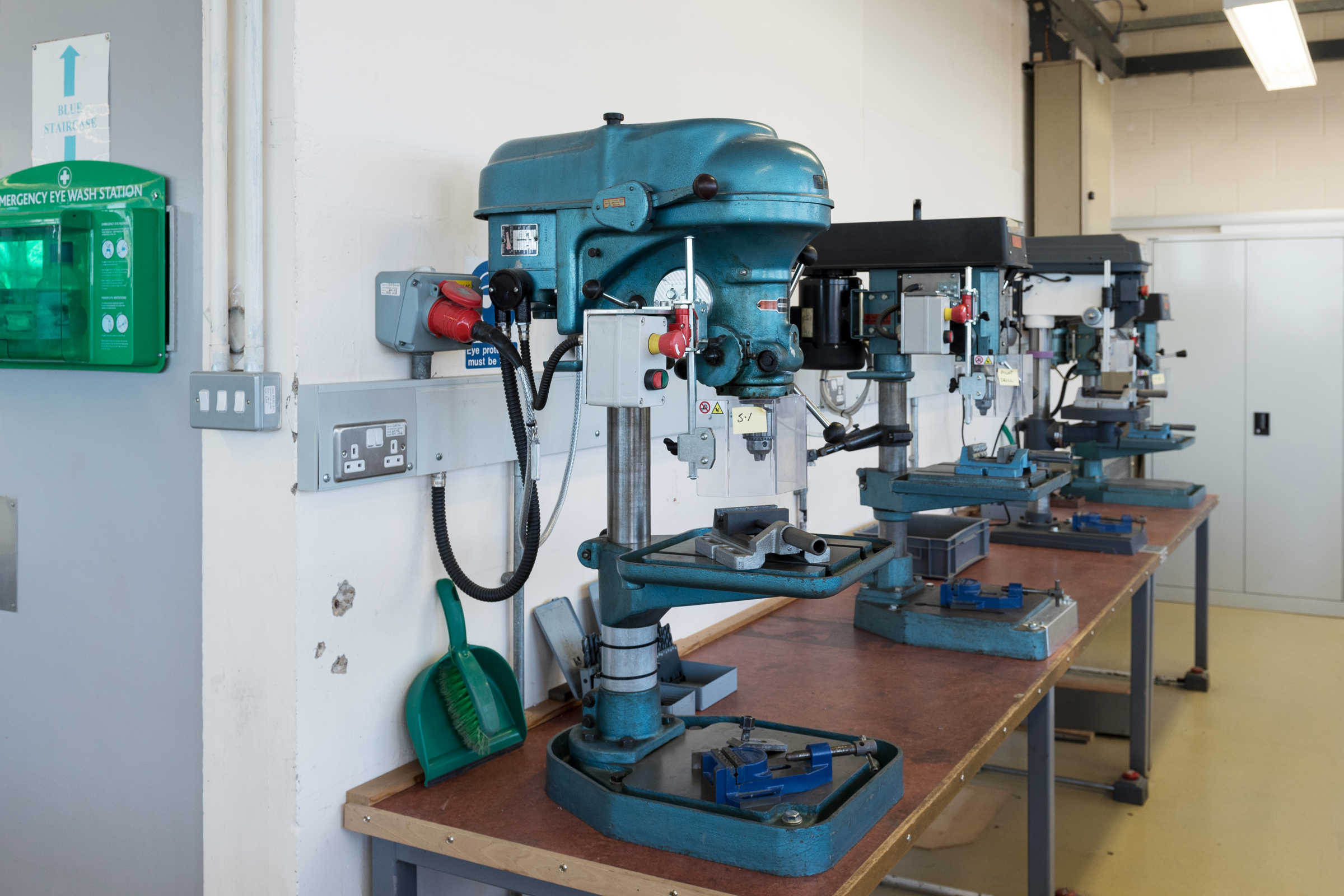 Mechanical machinery in lab