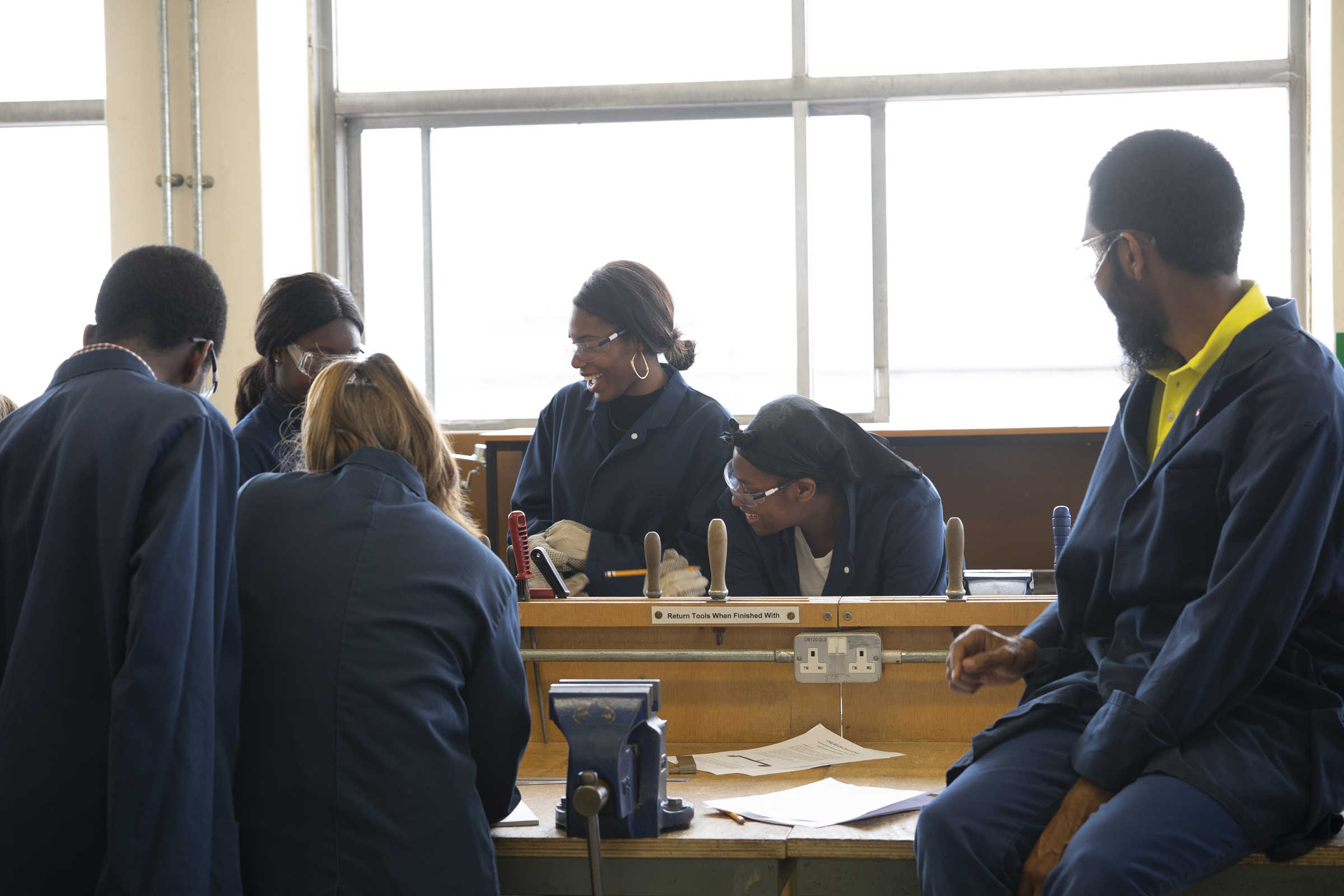 Participants of the UNIQ Summer School 2019 taking part in workshop, image by William Parry, Wadham College