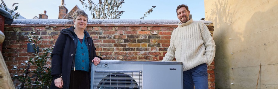 Dr Phil Grunewald and Dr Tina Fawcett with heat pumps