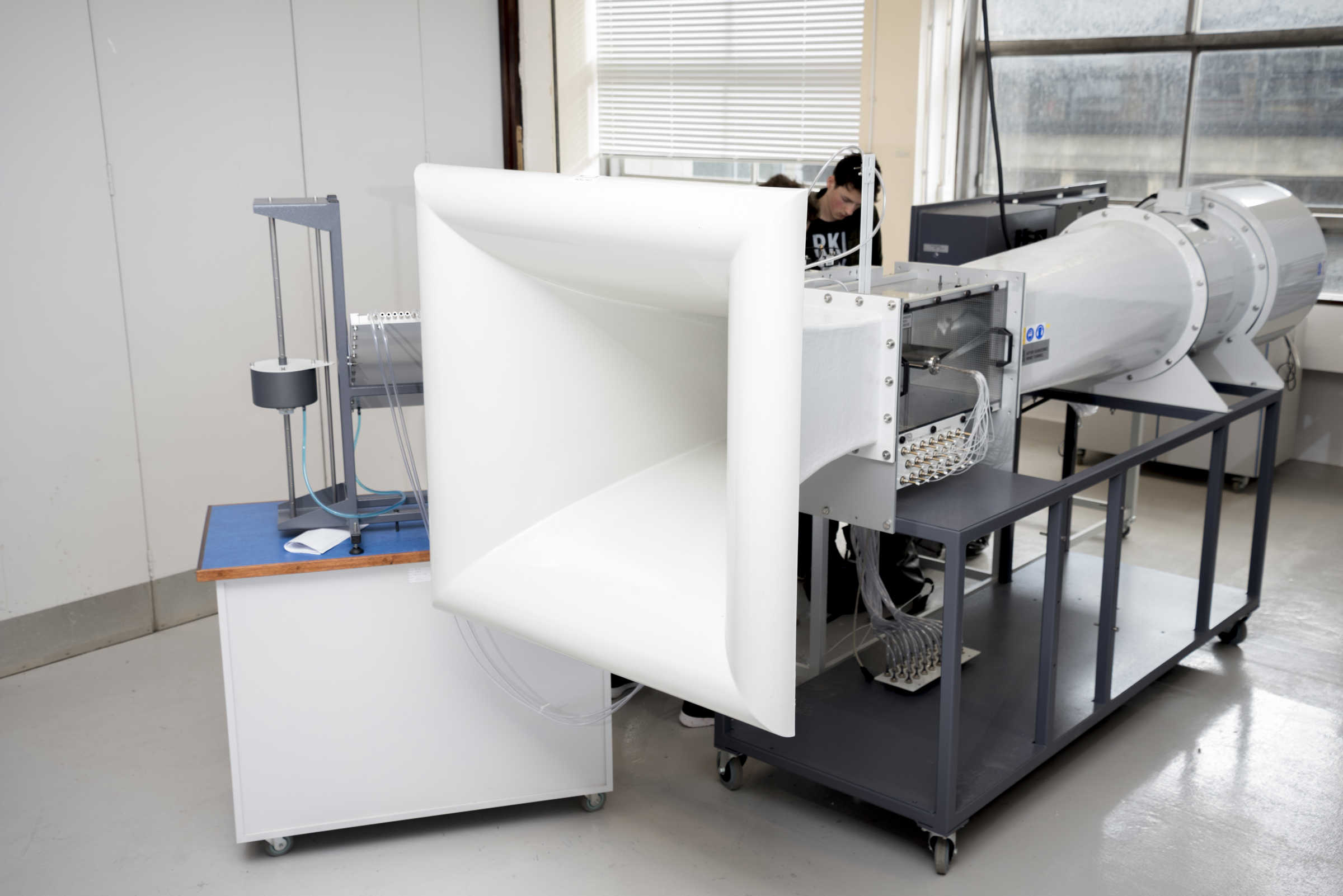 Small wind tunnel in lab