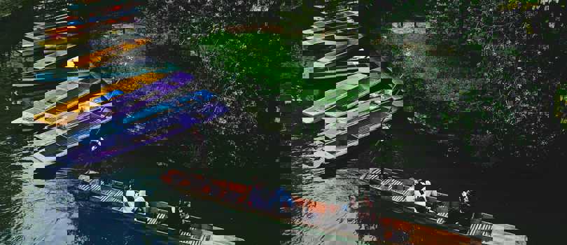 Punts on river at Oxford