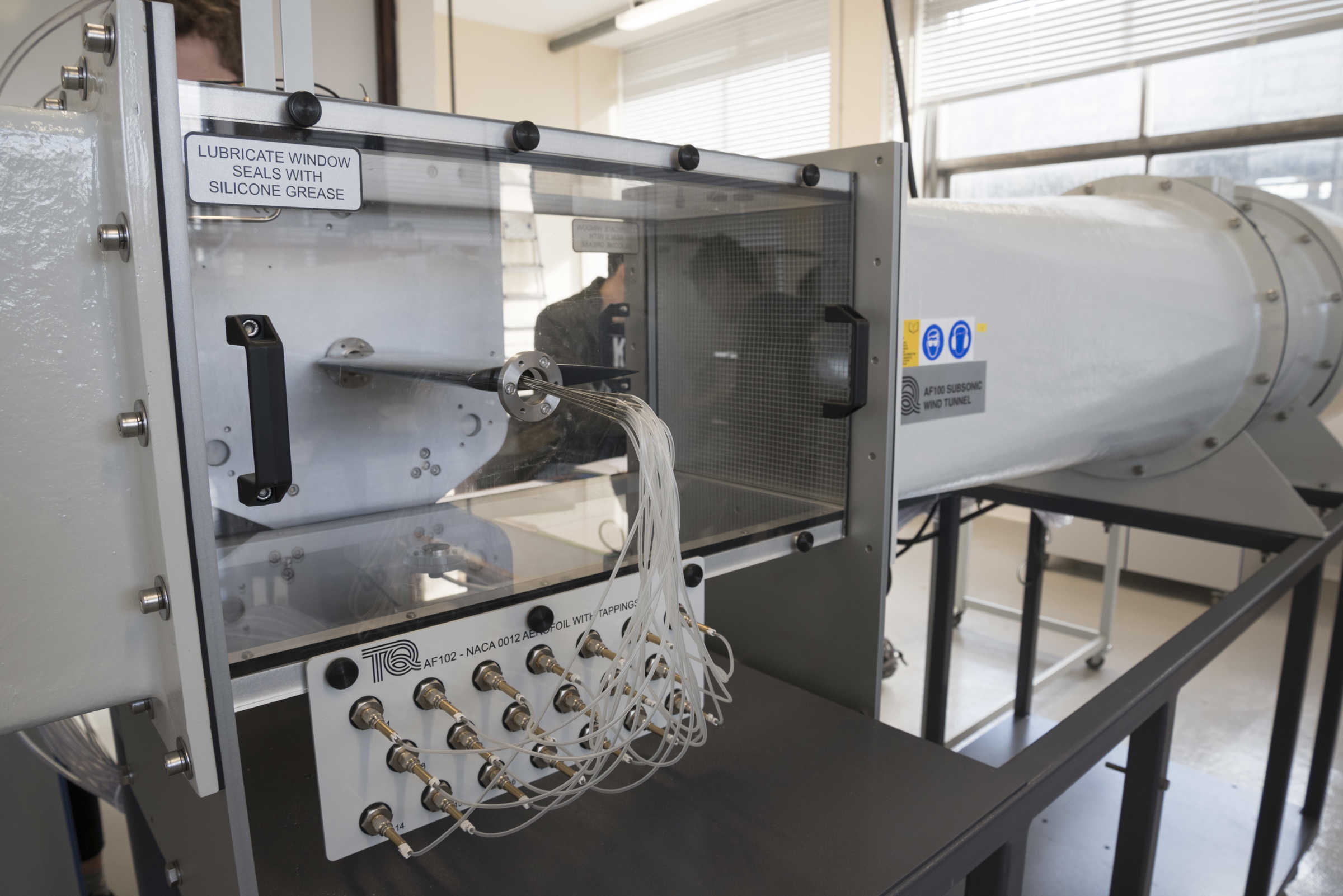 Side view of wind tunnel