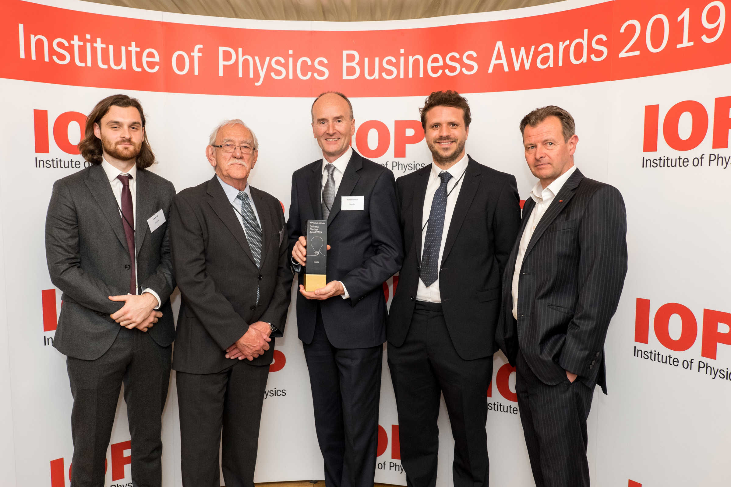 Members of Opsydia team awarded prize at Institute of Physics Business Awards 2019