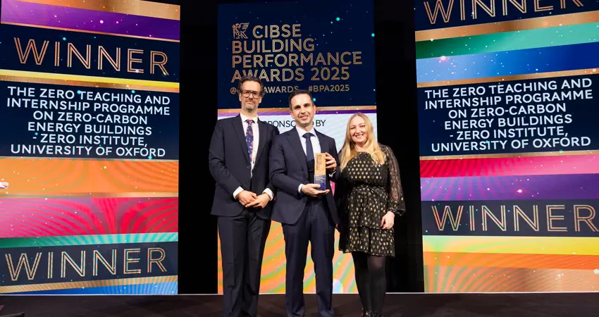Prof. Jesus Lizana receiving the CIBSE award 2025 at Park Plaza Westminster Bridge, London, on Thursday 27 February. Photo credit: CIBSE Building Performance Awards.