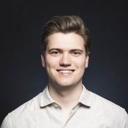 Professional portrait of Peter Tisnikar