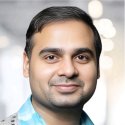 Portrait of Dr Pranav Sharda
